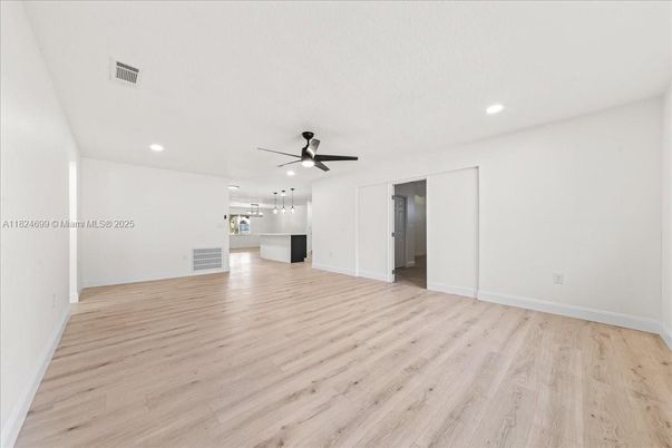 Empty room, Interior, Recessed Lighting, Wood Texture Flooring
