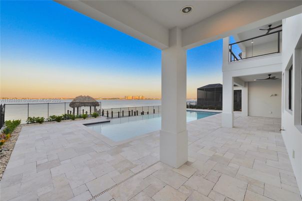 Exterior, Pool, Water