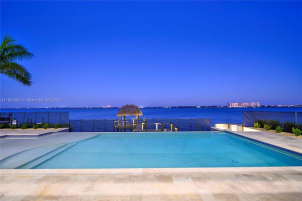 Exterior, Pool, Water