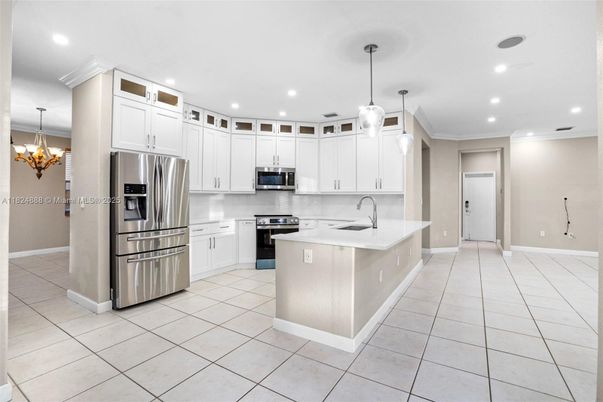 Interior, Kitchen, Pendant Lights, Recessed Lighting, Stainless Steel Appliances