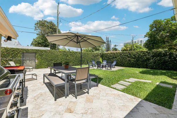 Backyard, Exterior