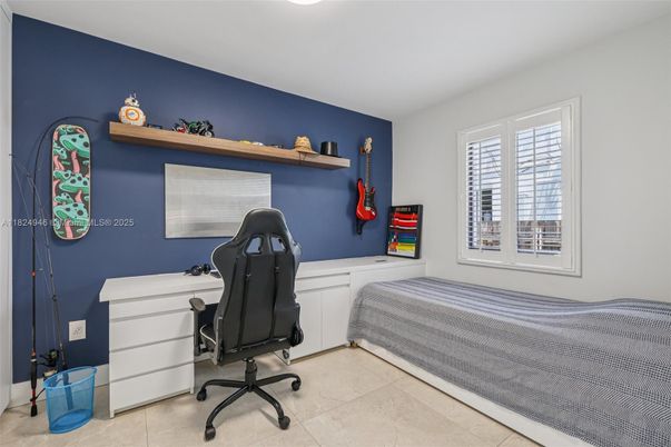 Bedroom, Home Office, Interior