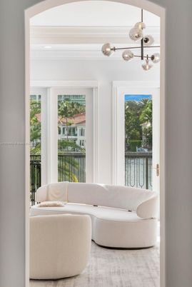 Interior, Living room, Pendant Lights