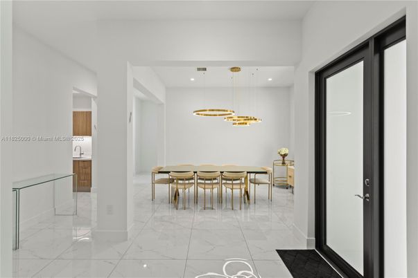 Dining room, Interior, Marble, Pendant Lights, Recessed Lighting