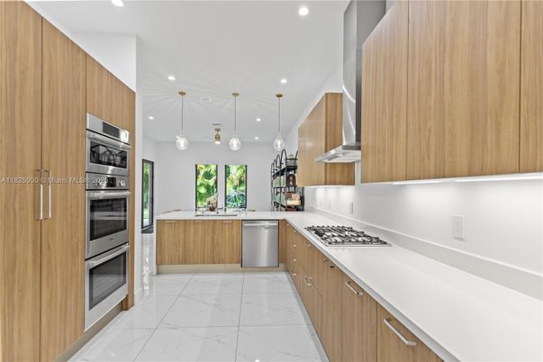 Interior, Kitchen, Marble, Pendant Lights, Recessed Lighting, Stainless Steel Appliances