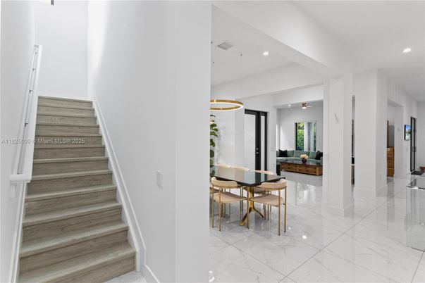 Dining room, Interior, Marble, Pendant Lights, Recessed Lighting