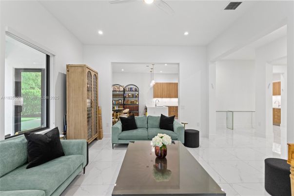 Interior, Living room, Marble, Pendant Lights, Recessed Lighting