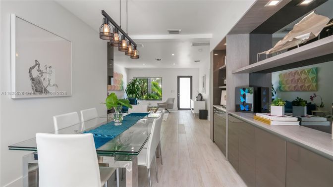 Dining room, Interior, Pendant Lights, Recessed Lighting, Wood Texture Flooring