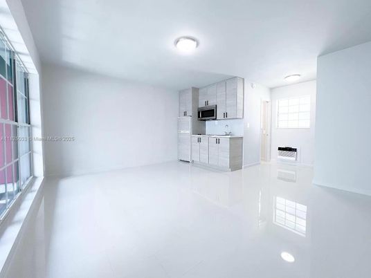 Empty room, Interior, Kitchen, Recessed Lighting, Stainless Steel Appliances