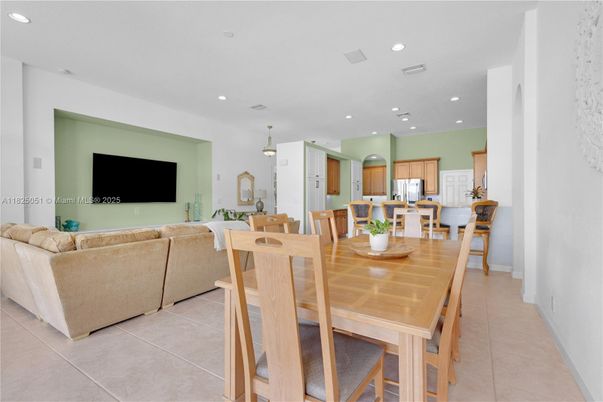 Dining room, Interior, Kitchen, Living room, Pendant Lights, Recessed Lighting