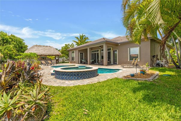 Backyard, Exterior, Pool