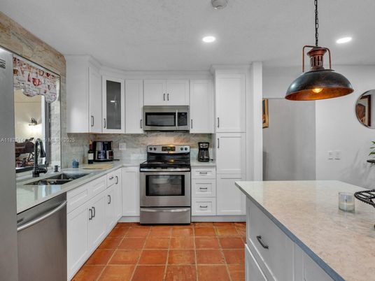 Interior, Kitchen, Pendant Lights, Recessed Lighting, Stainless Steel Appliances