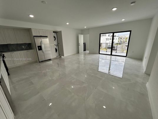 Empty room, Interior, Kitchen, Recessed Lighting, Stainless Steel Appliances