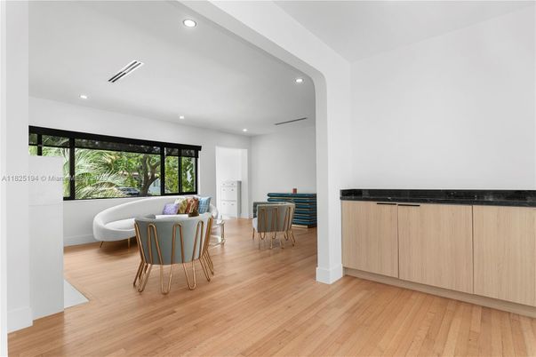 Dining room, Interior, Recessed Lighting, Wood Texture Flooring