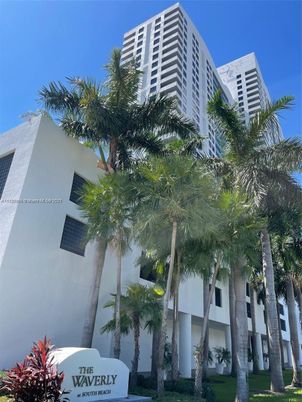 Exterior, Facade, Condo Building