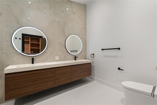 Bathroom, Dual Sink Vanities, Interior, Marble Walls