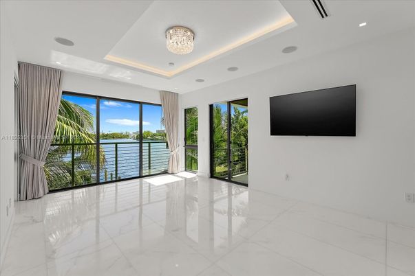 Chandelier, Empty room, Interior, Marble, Recessed Lighting, Water