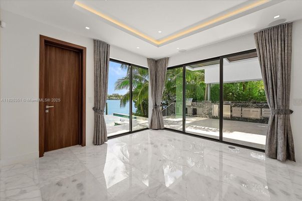Empty room, Interior, Marble, Recessed Lighting, Water