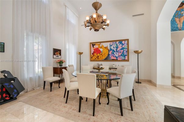 Chandelier, Dining room, Interior, Recessed Lighting