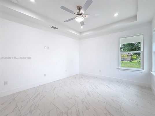 Empty room, Interior, Marble, Recessed Lighting