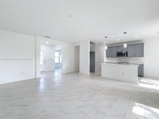 Interior, Kitchen, Marble, Pendant Lights, Recessed Lighting