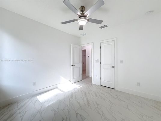 Empty room, Interior, Marble