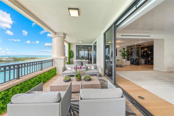 Water, Exterior, Interior, Living room, Other