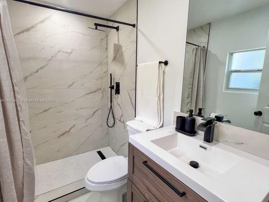 Bathroom, Interior, Marble Walls