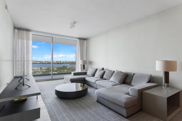 Interior, Living room, Water