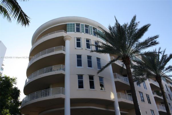 Exterior, Facade, Condo Building