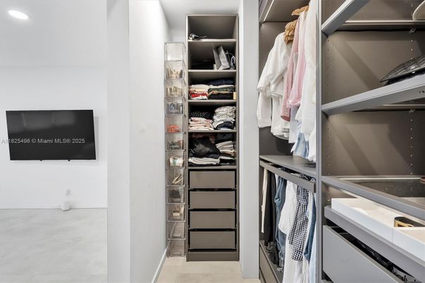 Interior, Recessed Lighting, Walk-in Closets