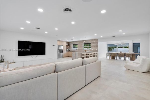 Dining room, Interior, Kitchen, Living room, Recessed Lighting, Stainless Steel Appliances