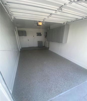 Garage, Interior