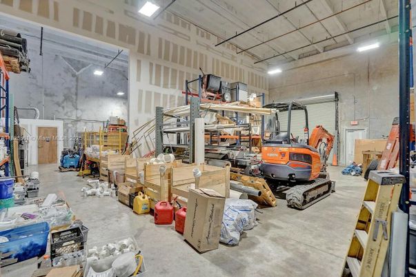 Garage, Interior, Recessed Lighting