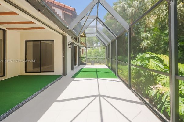 Glass Ceilings, Interior, Sun Room