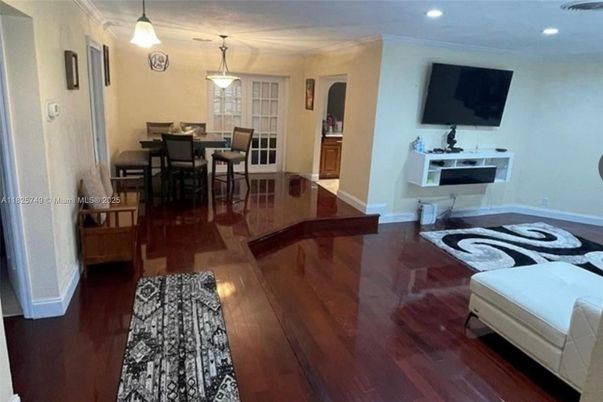 Dining room, Interior, Pendant Lights, Recessed Lighting, Wood Texture Flooring