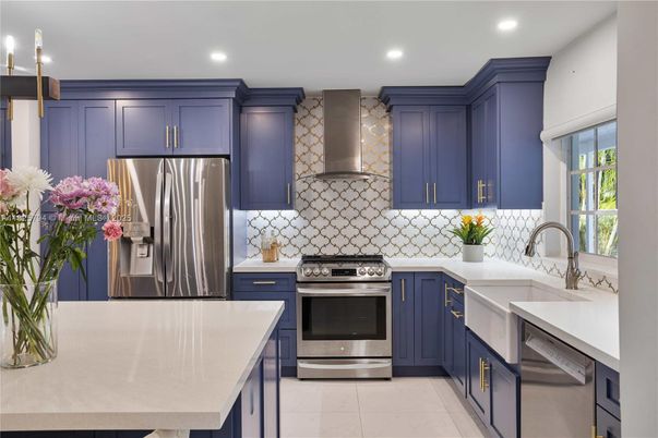 Interior, Kitchen, Marble, Recessed Lighting, Stainless Steel Appliances