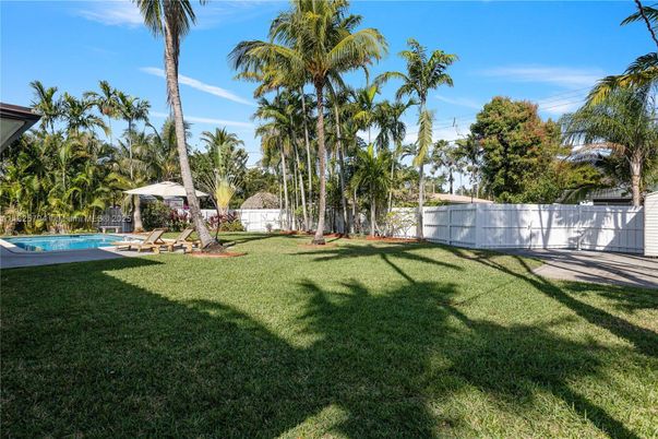 Backyard, Exterior, Pool