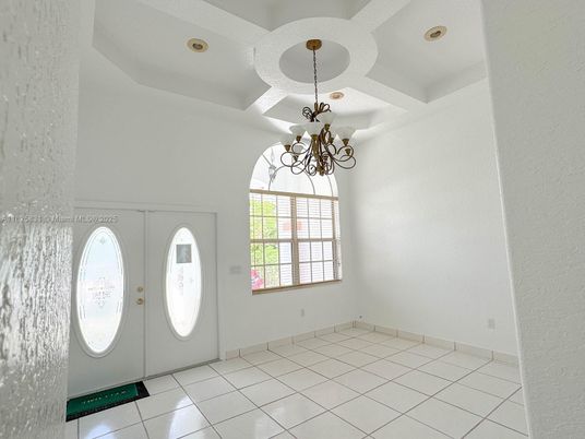 Chandelier, Interior, Recessed Lighting