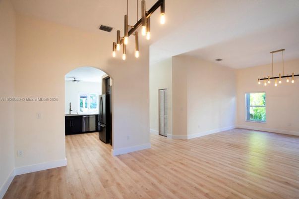 Empty room, Interior, Pendant Lights, Wood Texture Flooring