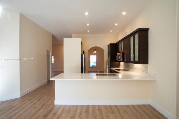Interior, Kitchen, Pendant Lights, Recessed Lighting, Wood Texture Flooring
