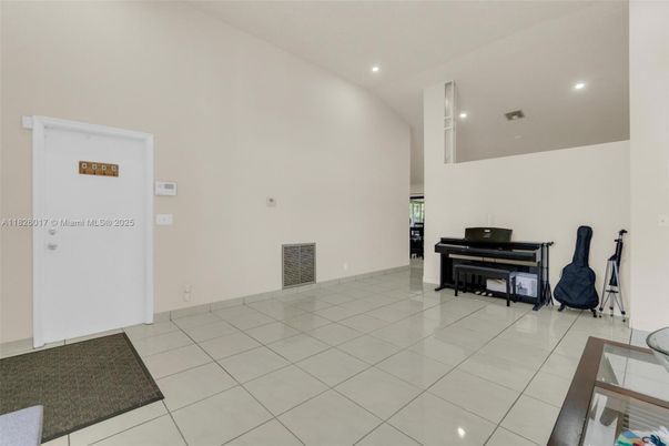 Interior, Piano, Recessed Lighting