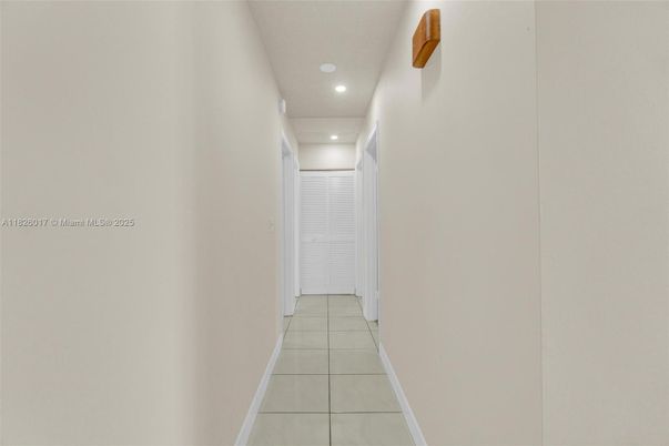 Interior, Recessed Lighting
