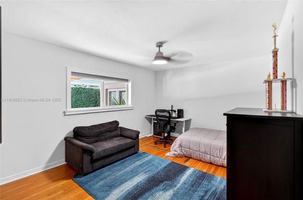 Bedroom, Home Office, Interior, Wood Texture Flooring
