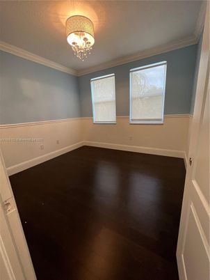 Chandelier, Empty room, Interior, Wood Texture Flooring