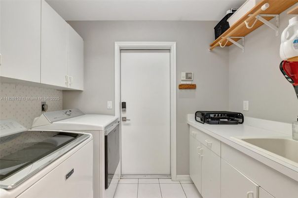 Interior, Washer
