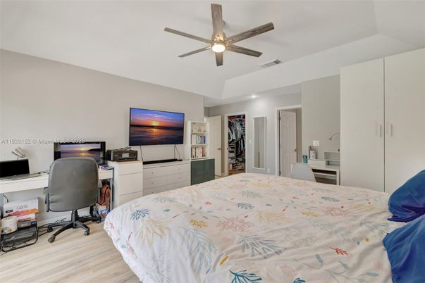 Bedroom, Home Office, Interior, Recessed Lighting, Wood Texture Flooring