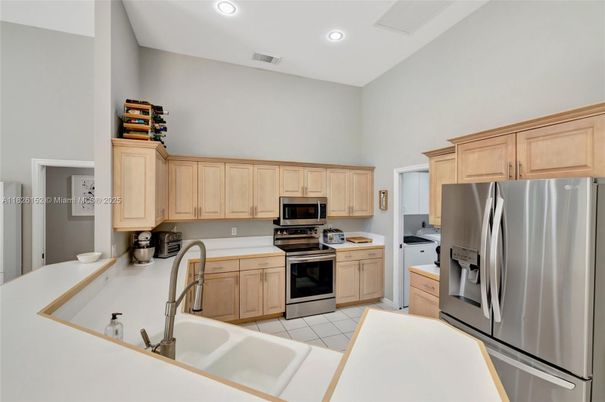 Interior, Kitchen, Recessed Lighting