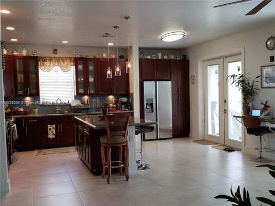 Interior, Kitchen, Pendant Lights, Recessed Lighting