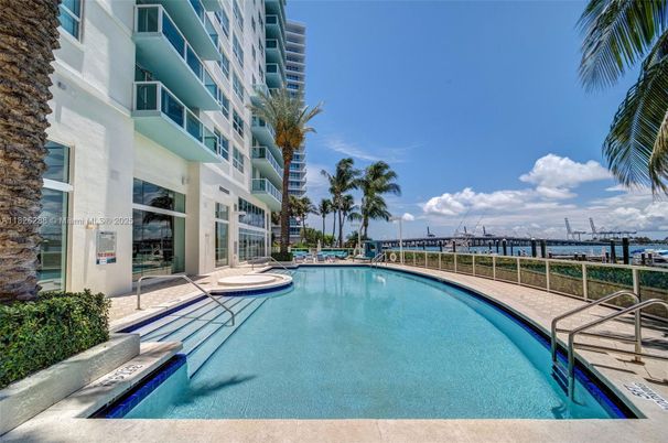 Exterior, Pool, Water